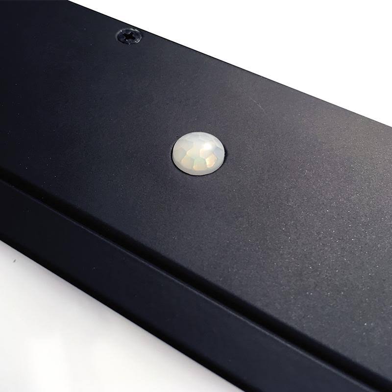 Matte Black LED Undercabinet with USB Port J378037