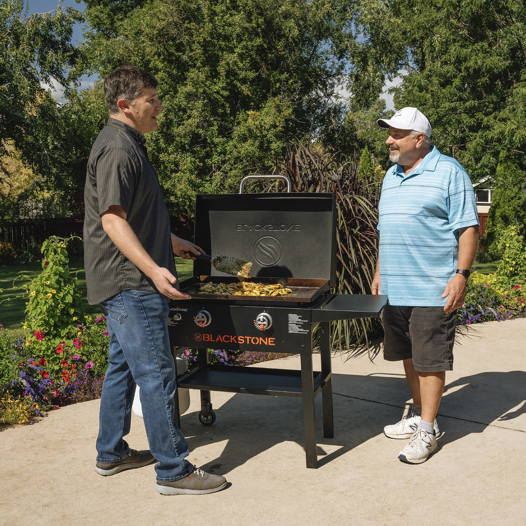 Black 2-Burner 28" Propane Griddle with Hood Z912