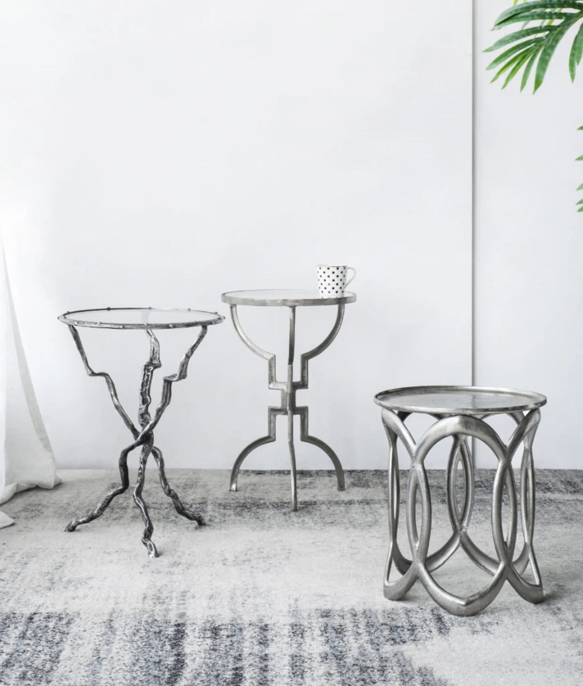 Round Aluminum Nesting Side Tables 2ct X826