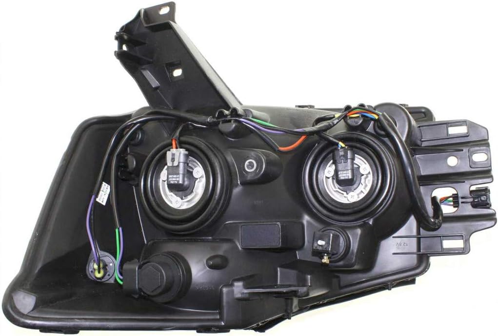 Passenger Side Halogen Headlight for Nissan Armada 2005 2006 2007 H961899