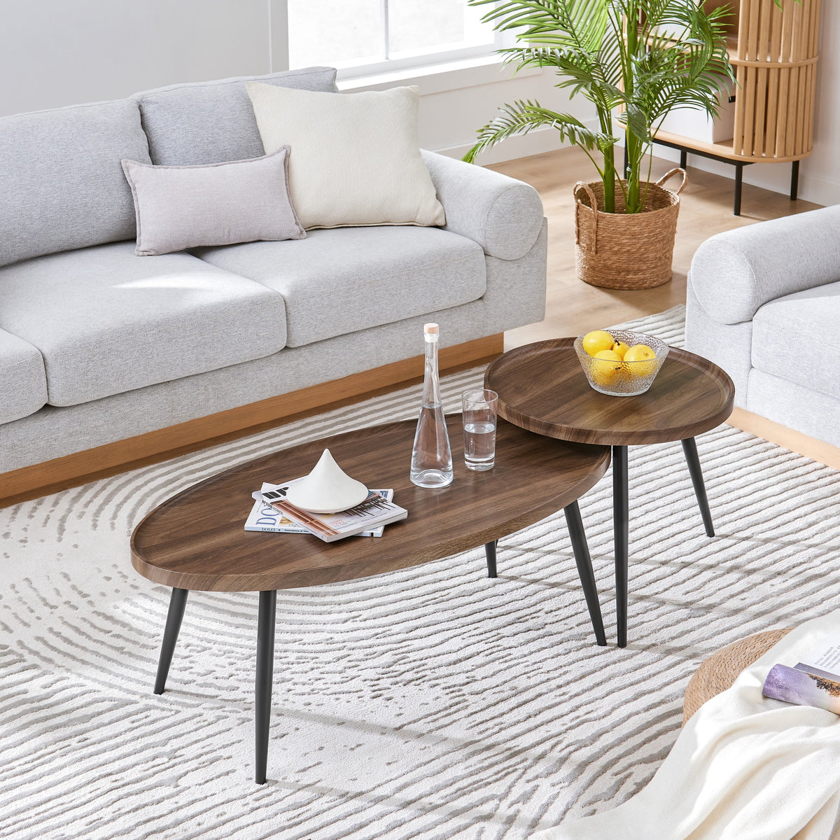 2 Piece Walnut Coffee Table Set with Black Metal Legs G580828