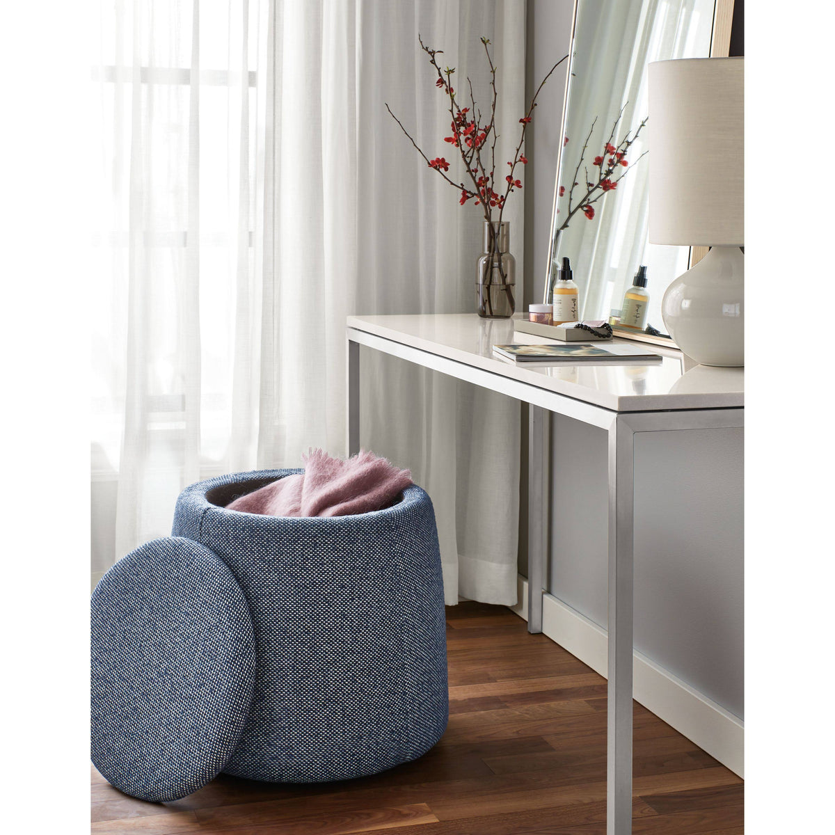 White Parsons Console Table with Quartz Top Q362777