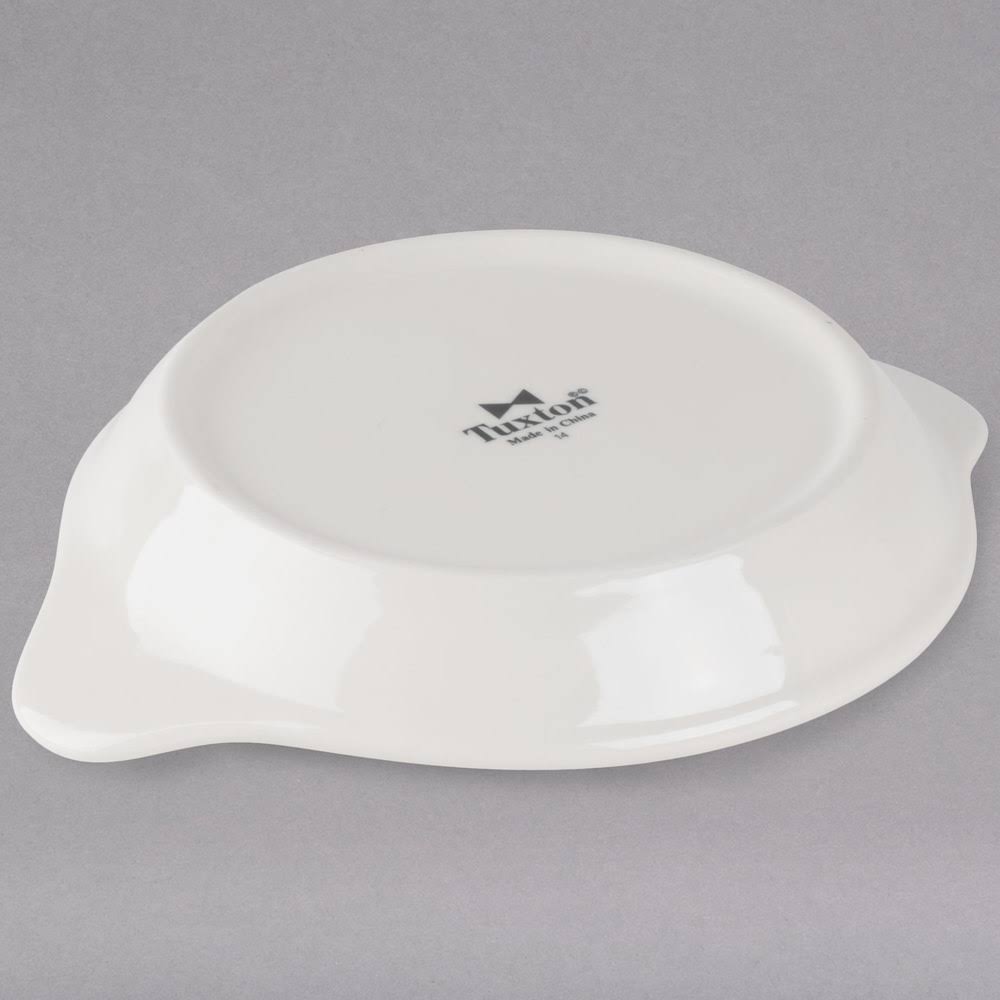 11 oz. Eggshell Round China Egg Dish - 12/Case F3922