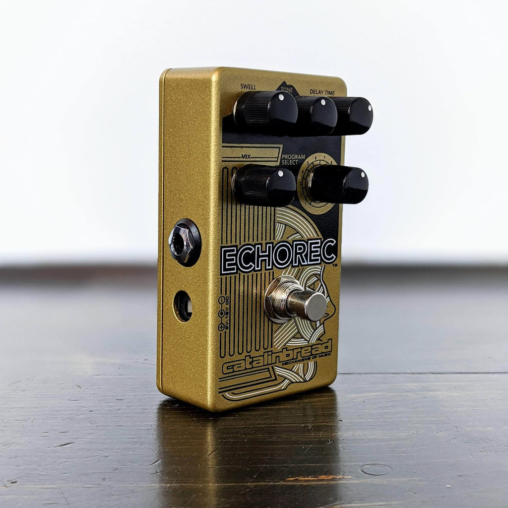 Multi Tap Echo Pedal Y3527