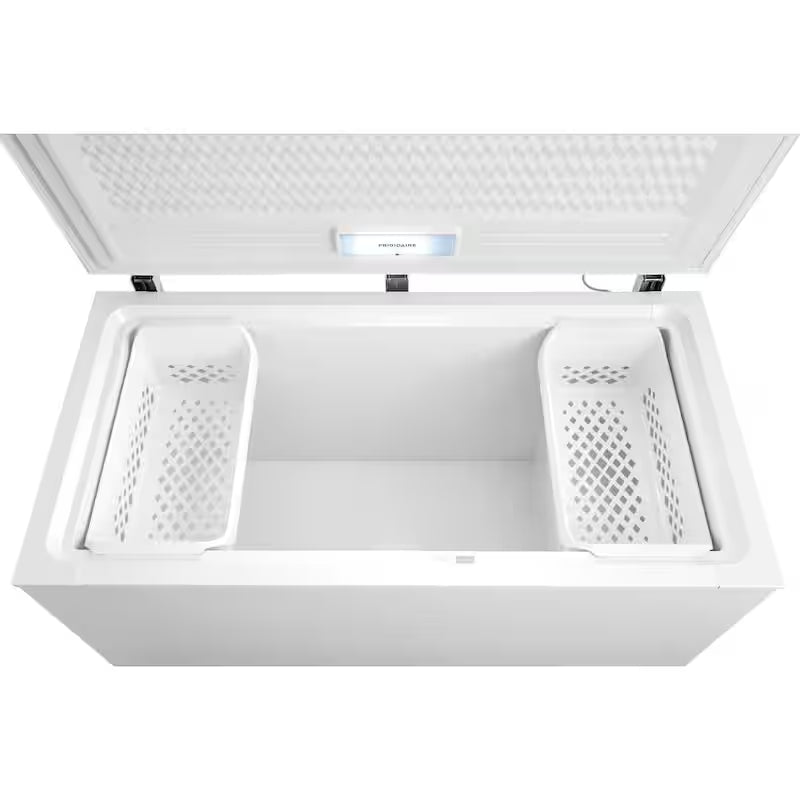14.8 cu. ft. Manual Defrost Chest Freezer with LED Light W8786