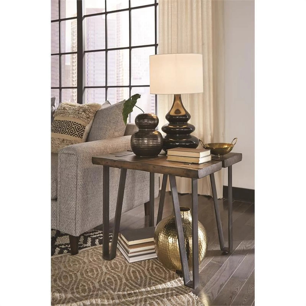 Set of 2 Metal and Wood End Table Q3442