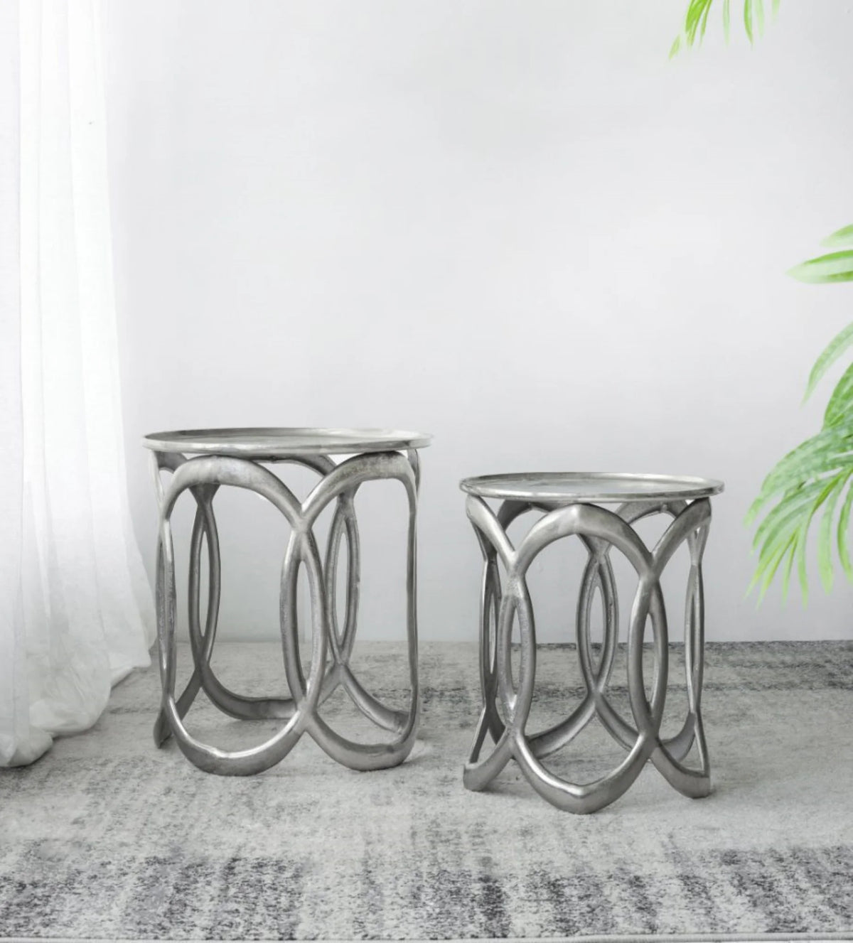 Round Aluminum Nesting Side Tables 2ct X826