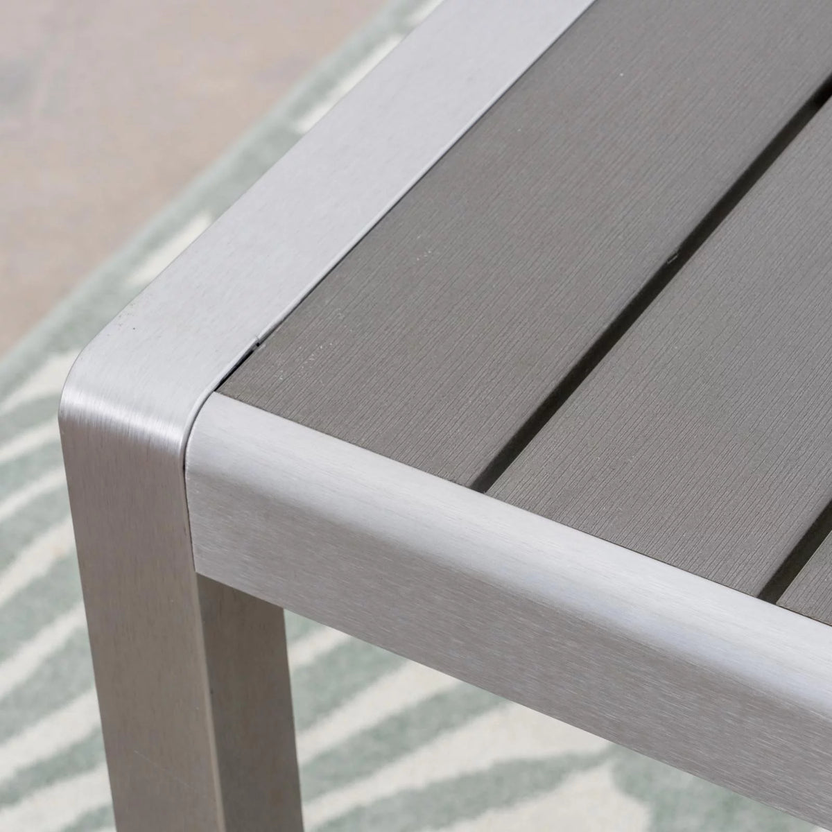 Aluminum Dining Table with Faux Wood Top O696