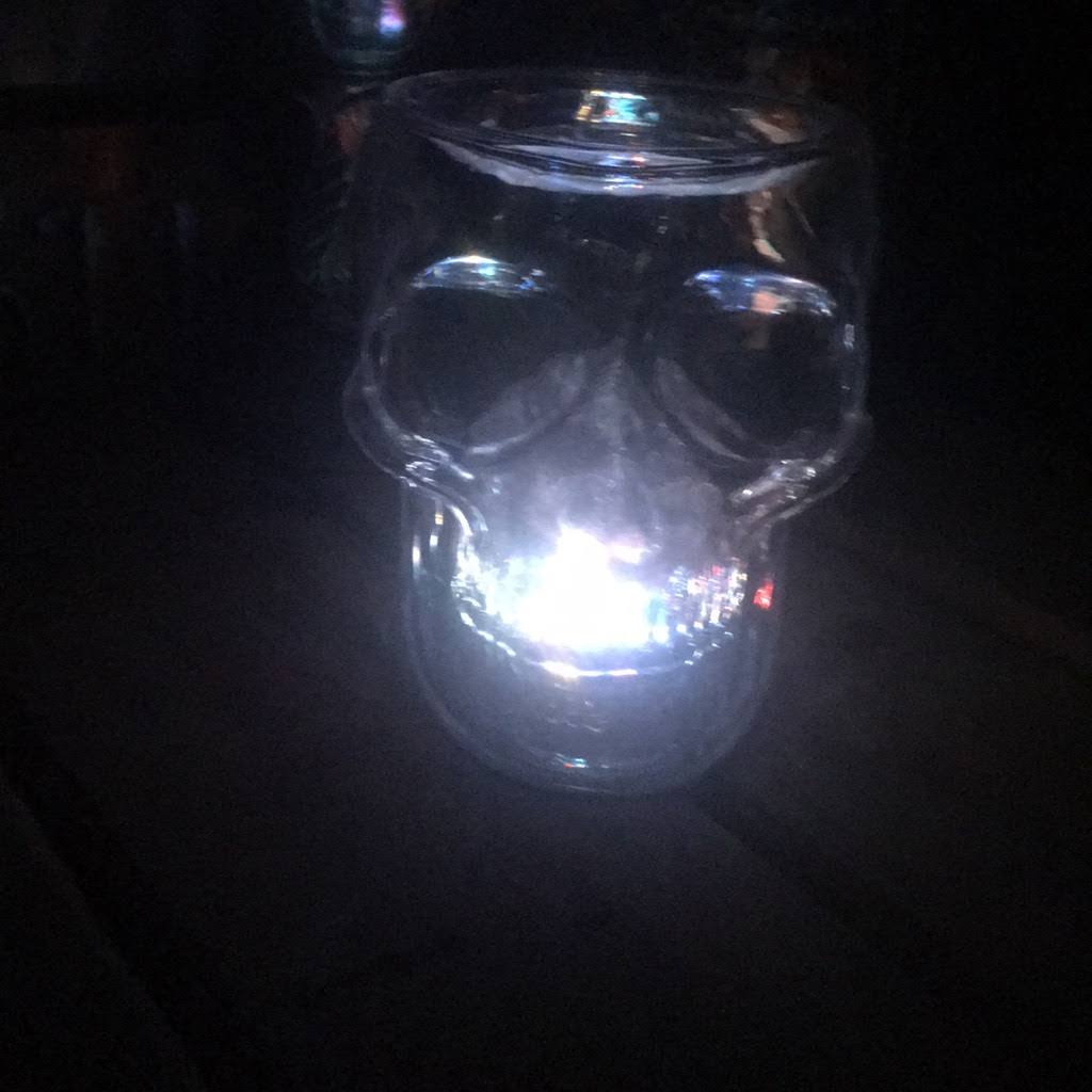 Light Up Skull 3 Wick Glass Candle Holder I859381